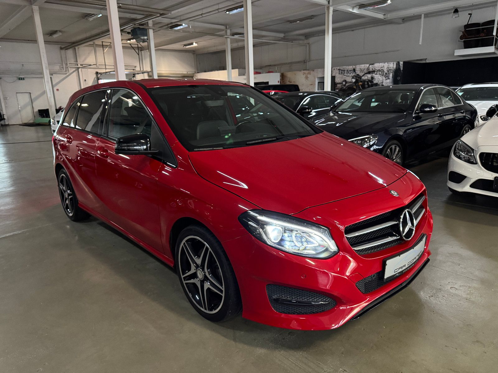 Fahrzeugabbildung Mercedes-Benz B 200 7G-DCT SPORTPAKET URBAN AMG NIGHT COMAND