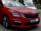 Skoda Octavia Combi RS 245 PS LED/ PDC/ Garantie - Skoda Octavia mit Benzin-Antrieb: RS