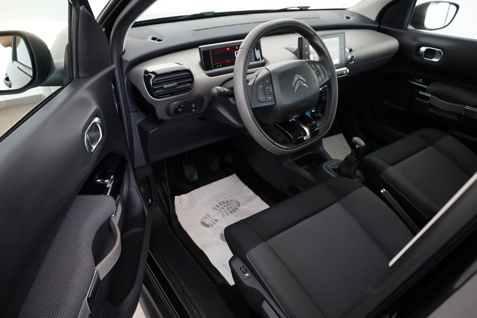 Fahrzeugabbildung Citroën C4 Cactus Selection Navi,Kamera,SH,AHK