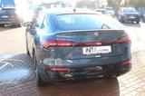 Audi Q8 e-tron 55 114 kW/h S-Line Matrix - blaue Audi Q8 e-tron