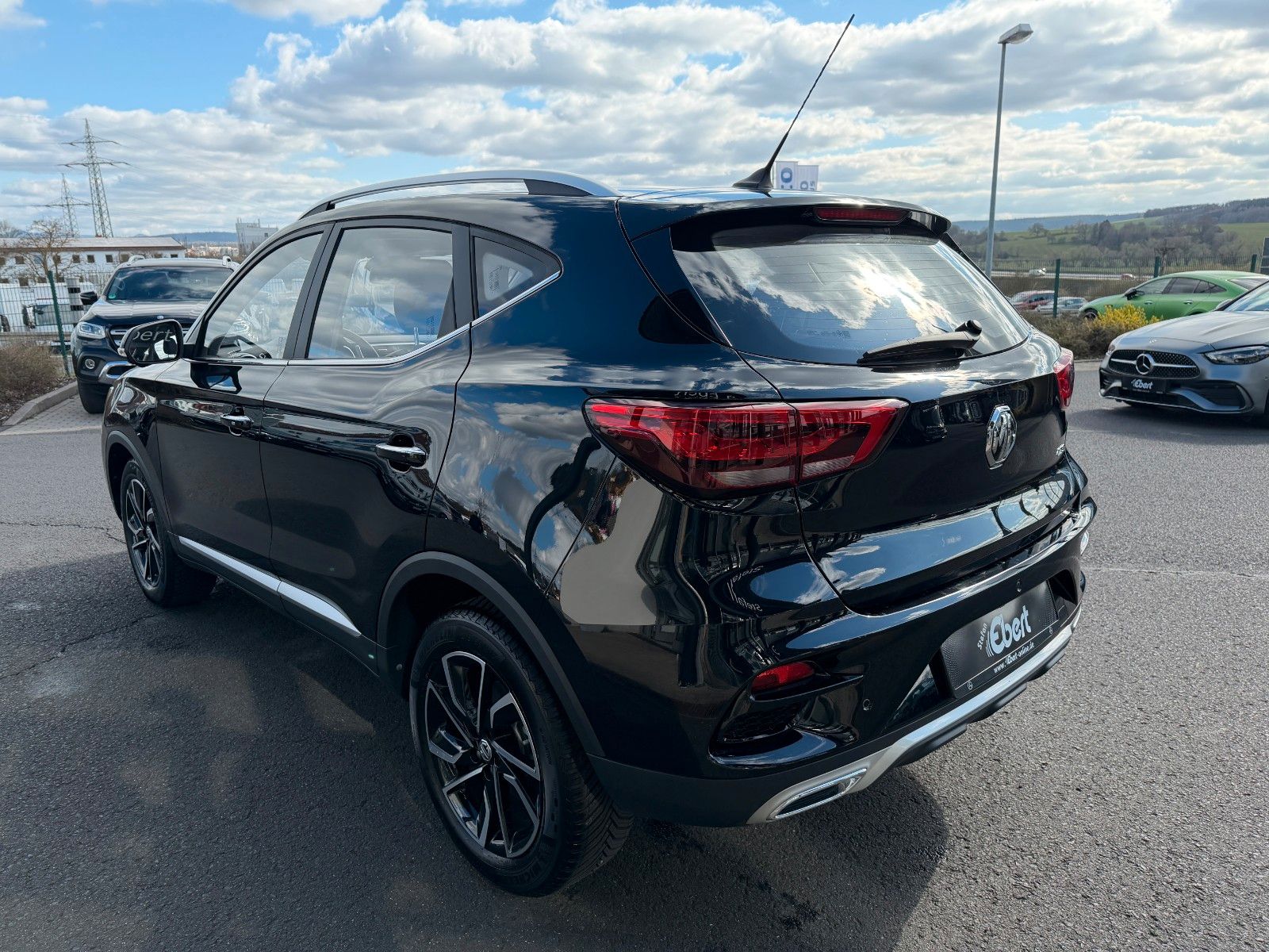 Fahrzeugabbildung MG ZS Luxury Leder+360°Kamera+LED+Carplay+DAB+TOTW