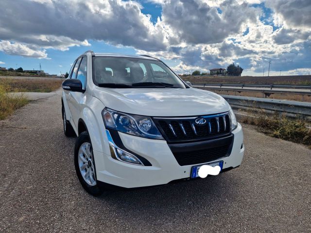 Inne Mahindra XUV500 2.2 16V FWD W6