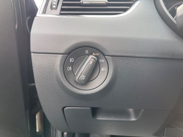 Skoda Octavia Combi Soleil Grau Kamera Automatik