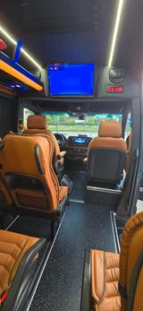 Mercedes-Benz Sprinter ViP Shuttle - Mercedes-Benz Vip