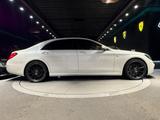 Mercedes-Benz S 400 d 4M L AMG DESIGNO*3D*MAGIC*SKY*PANO*HUD* - Mercedes-Benz: Sk