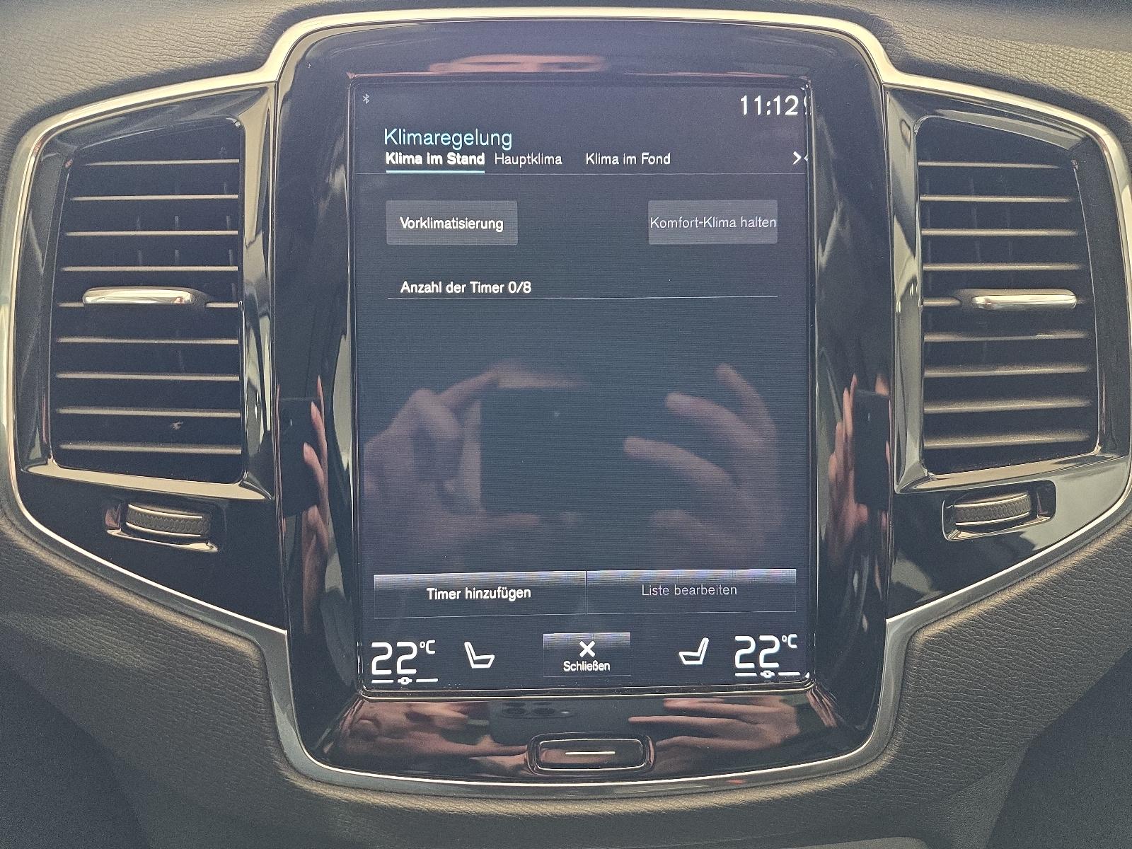Volvo XC90 D5 Momentum AWD AHK Pano FourC 360° WinterP