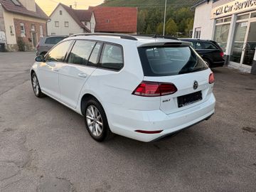 Volkswagen Golf - 7