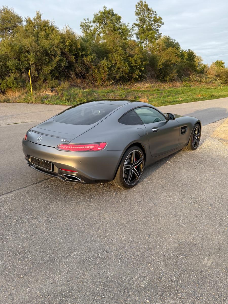 Mercedes-Benz AMG GT S 4.0 V8 DCT Standard