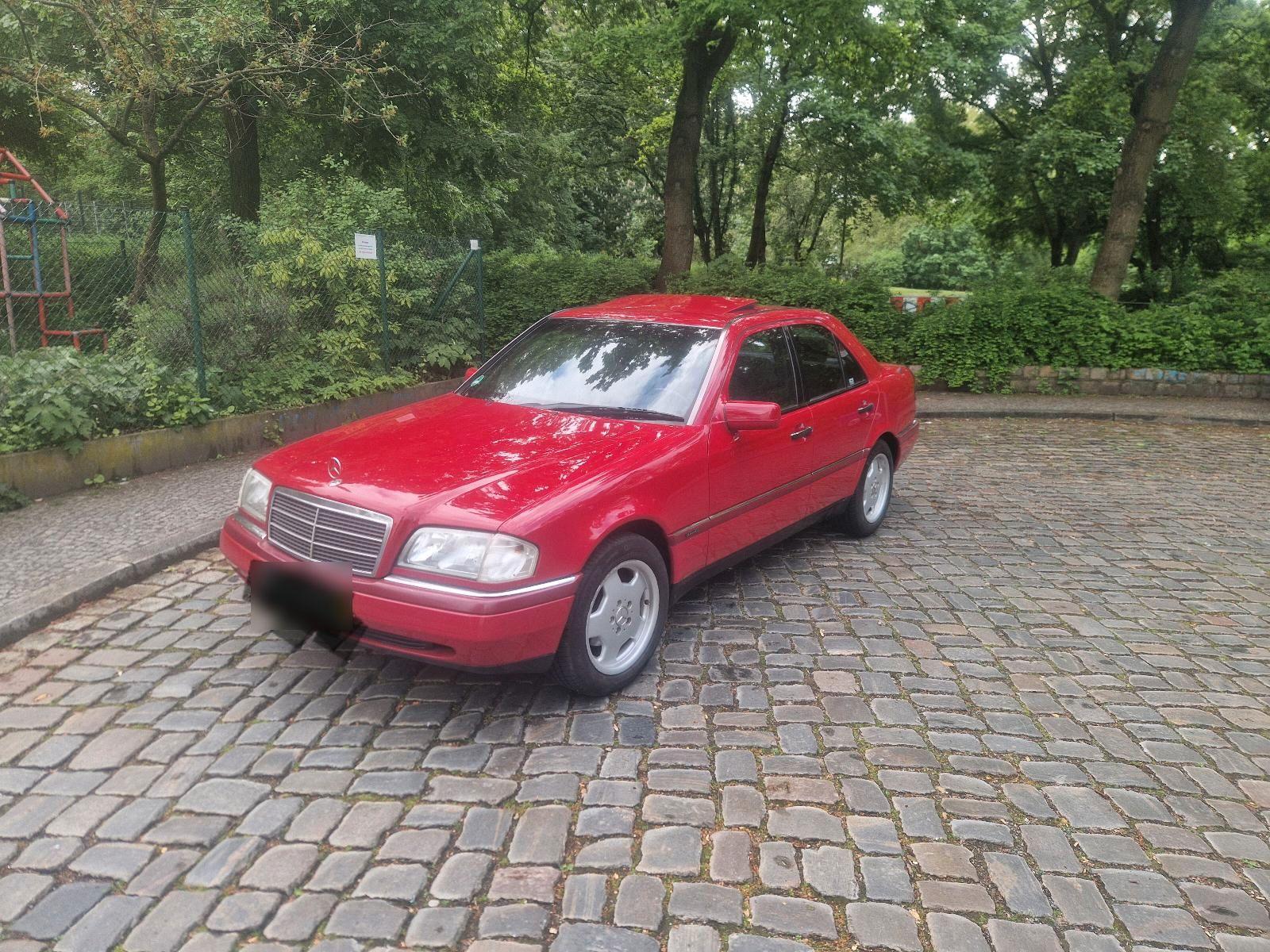 Mercedes-Benz C 180