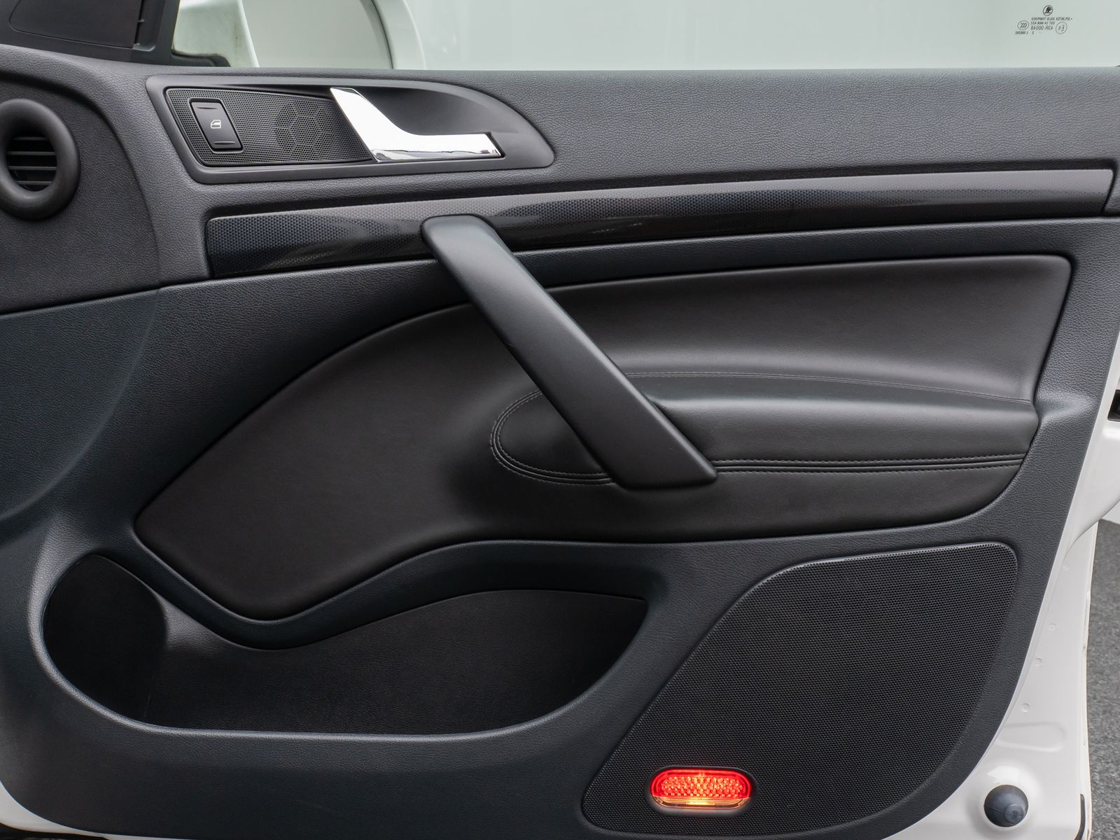 Fahrzeugabbildung SKODA Octavia Combi RS Xenon PDC Navi Sport