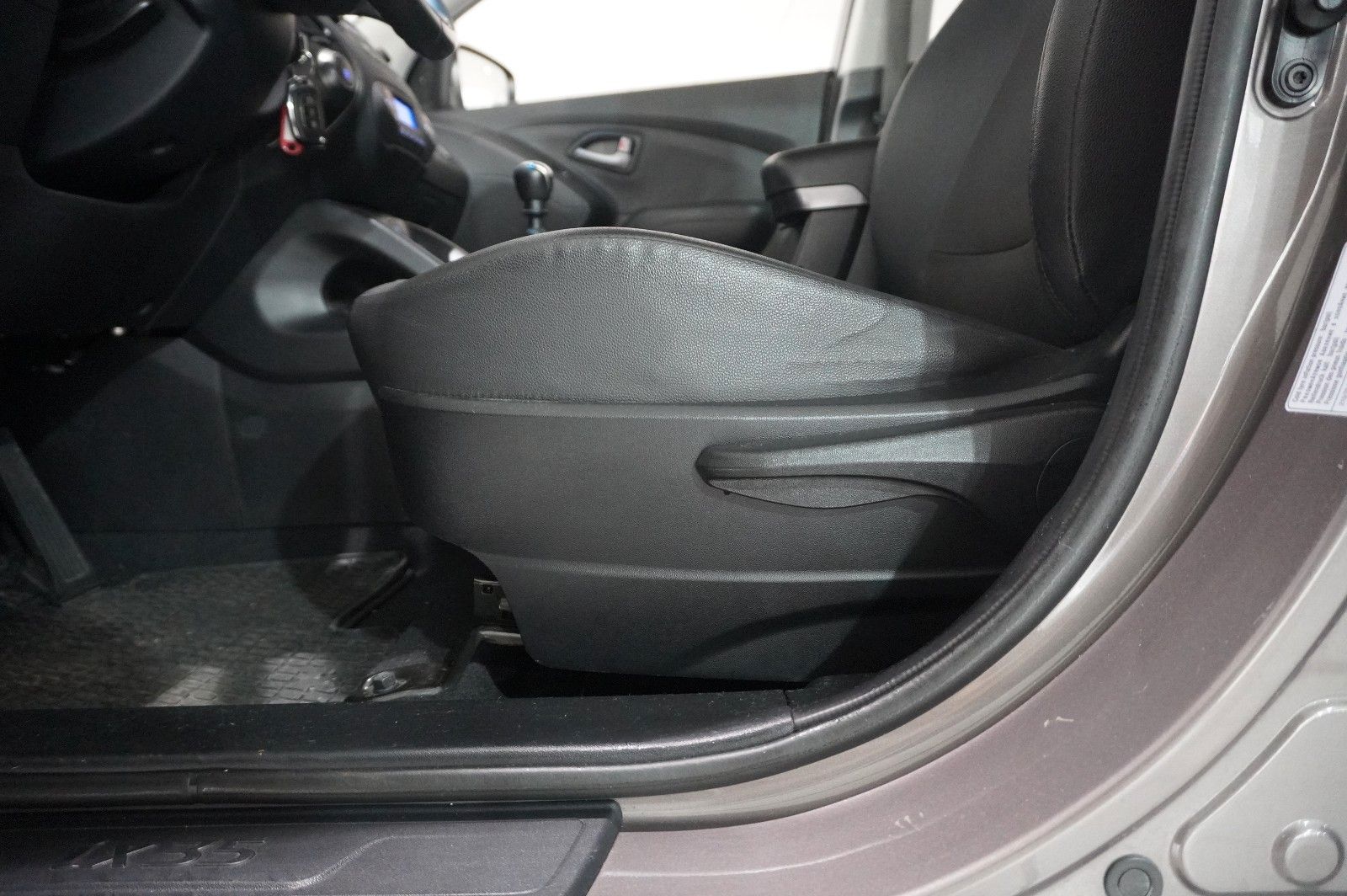 Fahrzeugabbildung Hyundai ix35 1.6 GDI FINALE LED/KLIMA/SHZ/PDC/TEMP./AHK