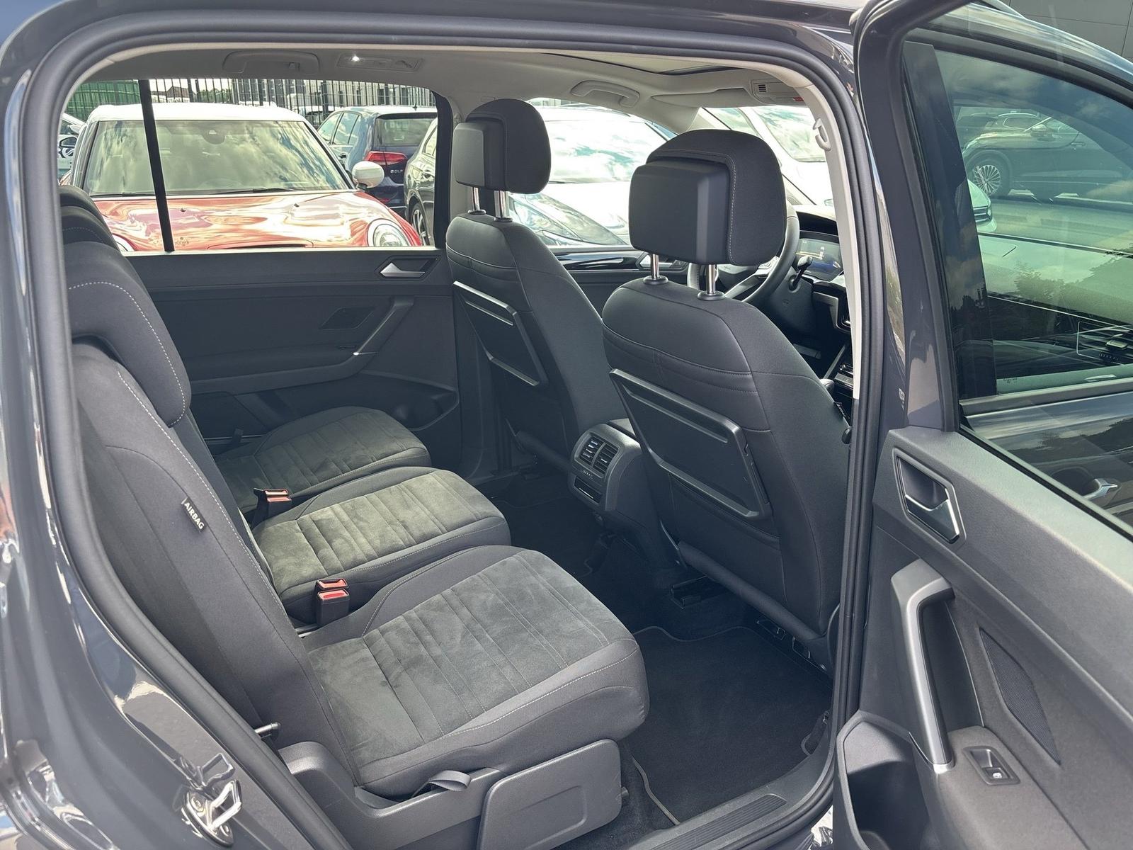 Volkswagen Touran 2.0 TDI DSG Comfortline CarPlay AHK Pano, миниатюра 11
