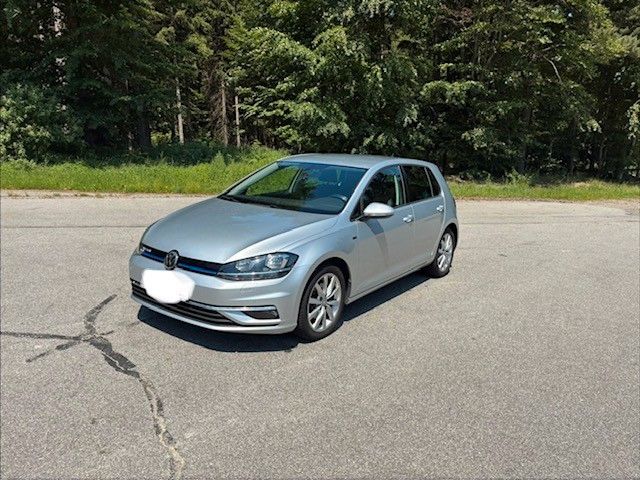 Image of Volkswagen Golf