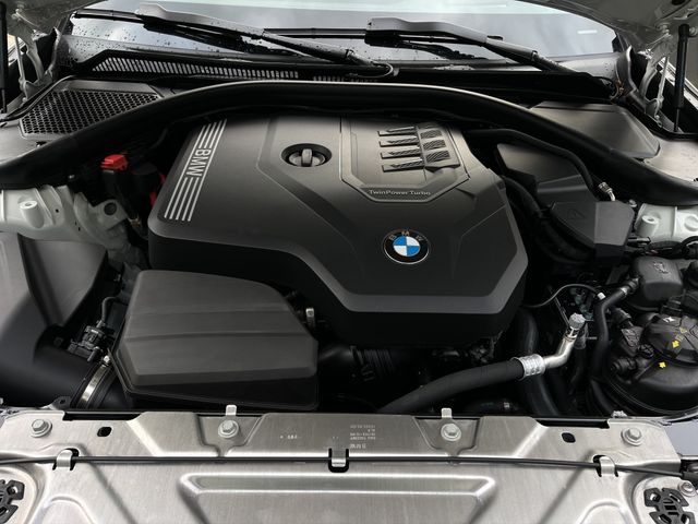 Foto Nummer 14: BMW 330i xDrive