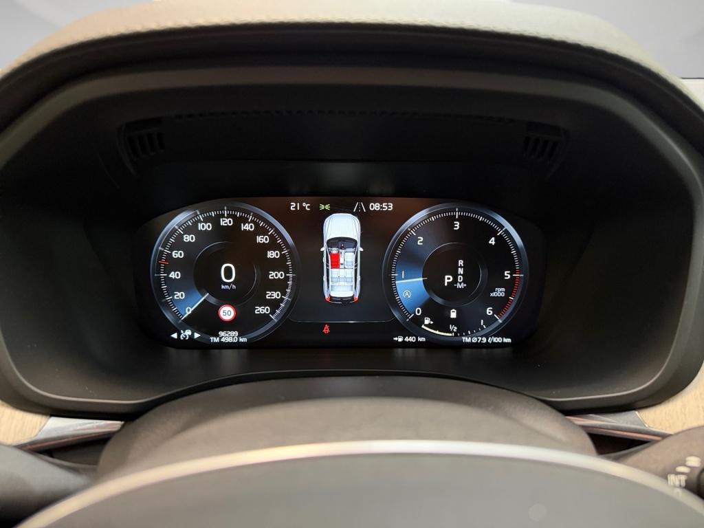 Volvo XC 60 B5 AWD INSCRIPTION SHZ LHZ NAVI KAMERA LED