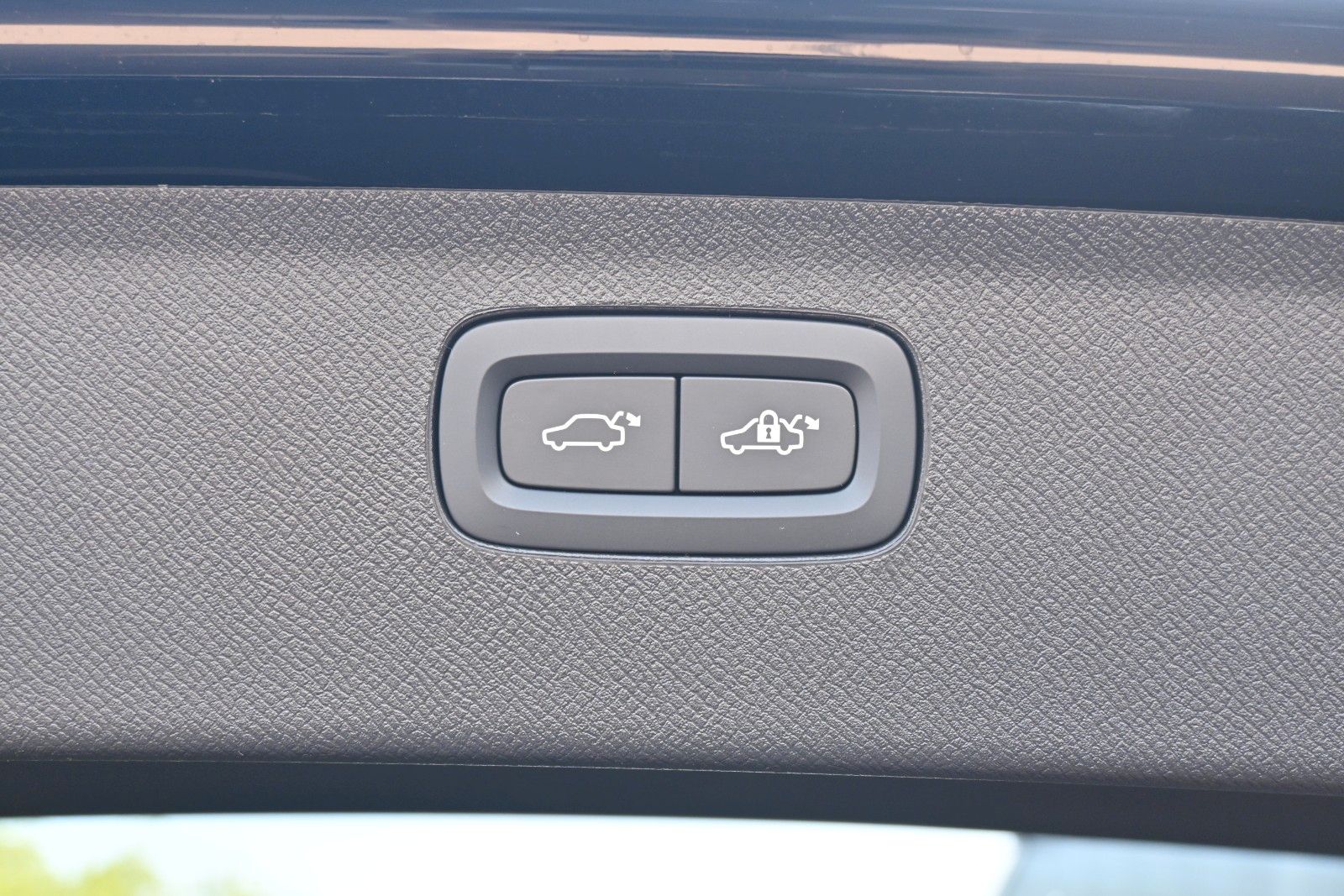 Fahrzeugabbildung Volvo XC90 Ultra Bright T8 AWD Recharge*LUFT*PANO*STHZ