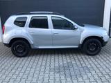 Dacia Duster I Prestige 4x4 Klima AHK Leder Sitzheiz. - silberne Dacia Duster