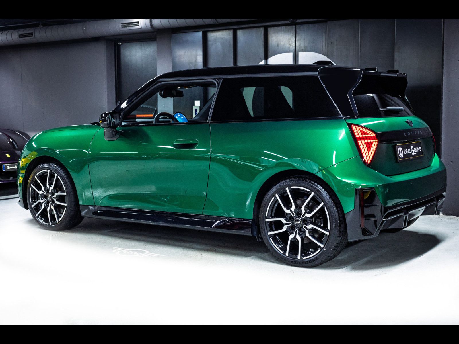 MINI Cooper E 3-TÜRER°PACK JOHN COOPER WORKS°PACK M imagem 3