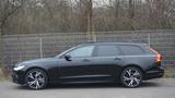 Volvo V90 B4 Plus Dark PilotAss/Pano/Cam/TWA/H&K/KeyGo - Volvo V90 aus 2023