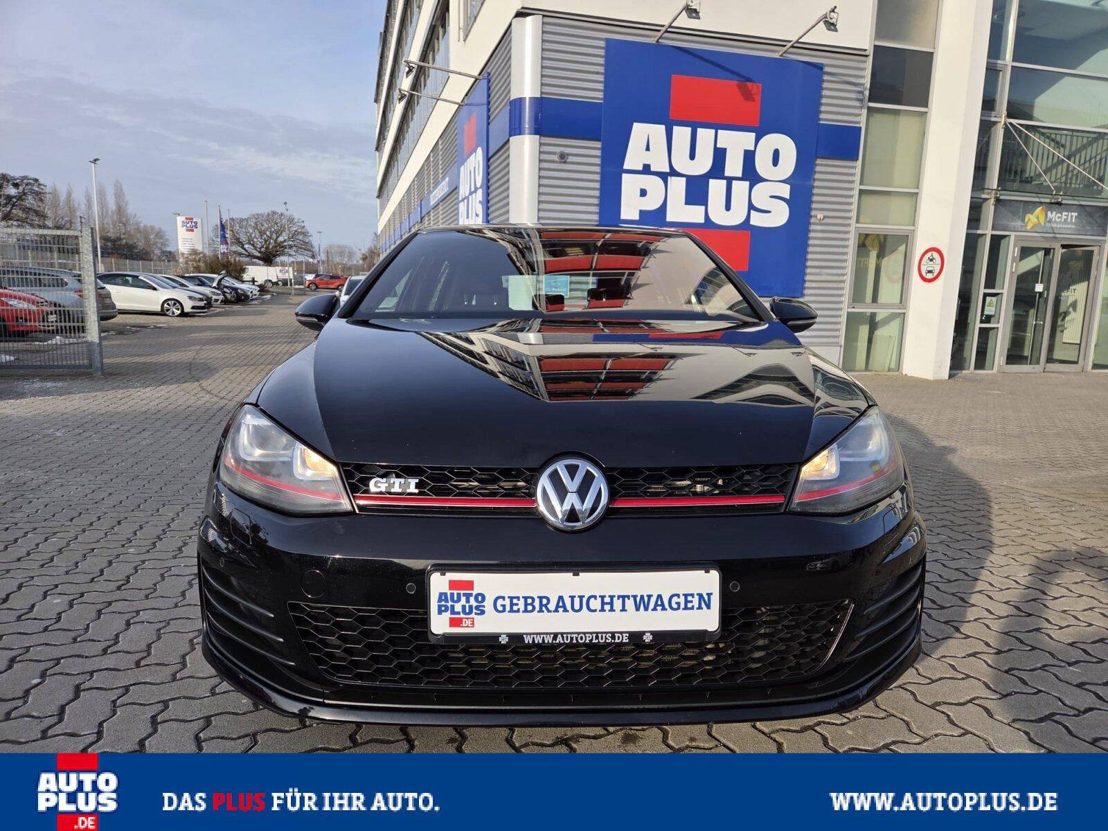 Volkswagen Golf GTI Performance PDC+SITZHZG+XENON+1. HAND+G