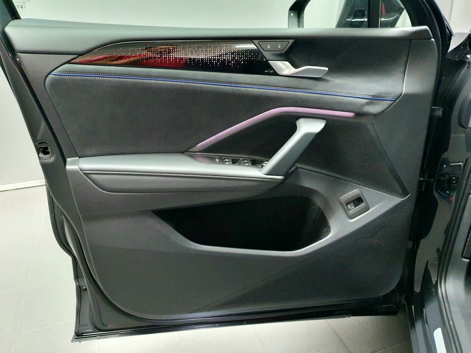 Volkswagen Tiguan - Bild 14