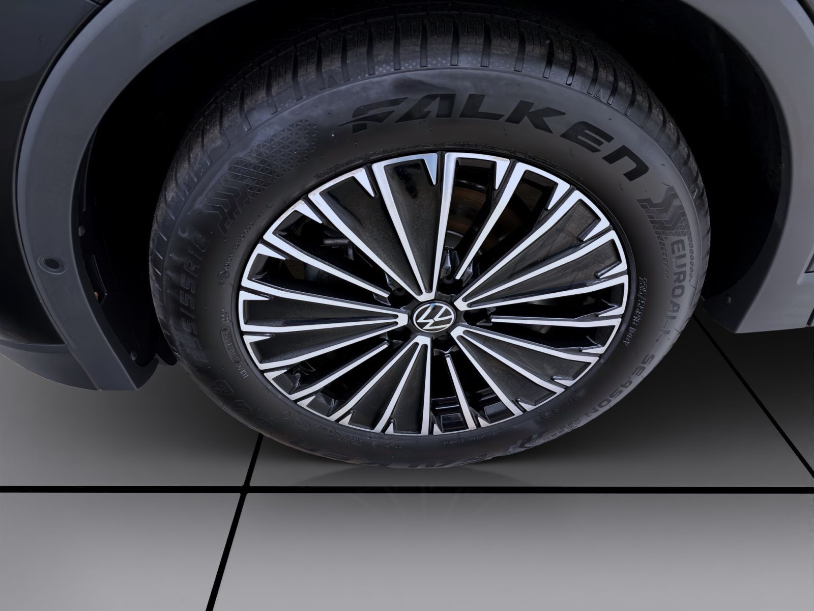 Volkswagen Tiguan - Bild 9