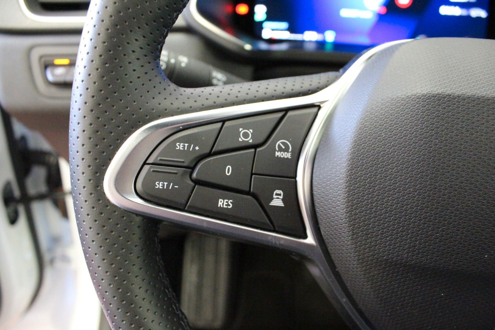 Fahrzeugabbildung Renault Symbioz E-Tech Full Hybrid 145 Techno *Winterp.*