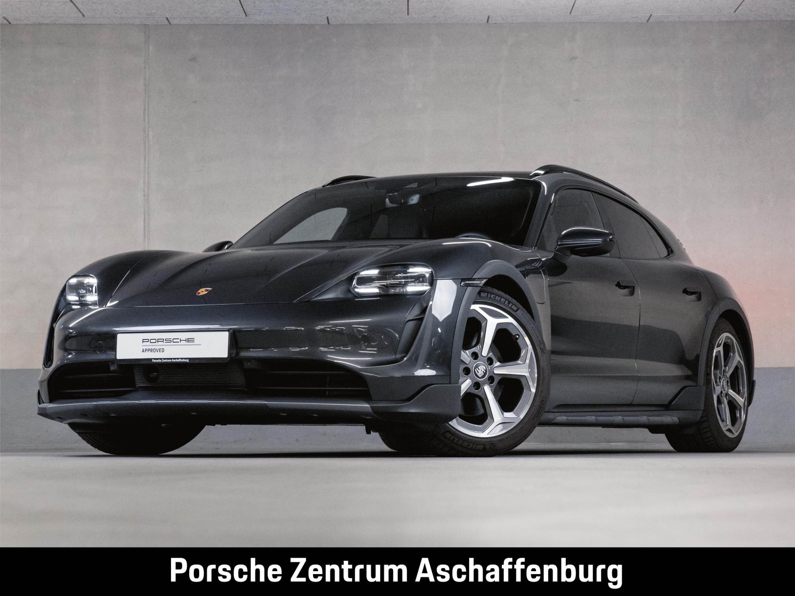 Porsche Taycan 4 Cross Turismo Offroad Design Paket