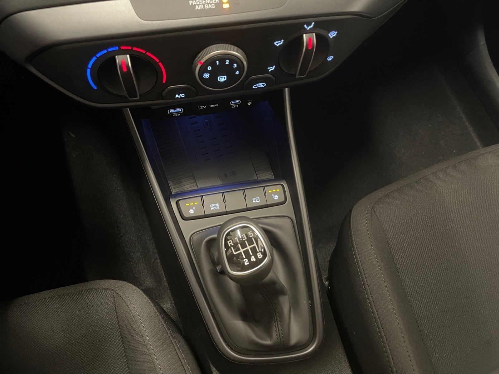 Fahrzeugabbildung Hyundai i20 1.0 T-GDI Trend Navi Sitzheizung