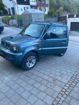 Suzuki Jimny 1.5 DDiS 4WD Club Club - Suzuki Jimny mit Diesel-Antrieb: 1.5