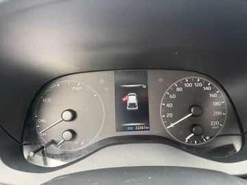 Toyota Yaris - 12