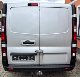 Renault Trafic - 10
