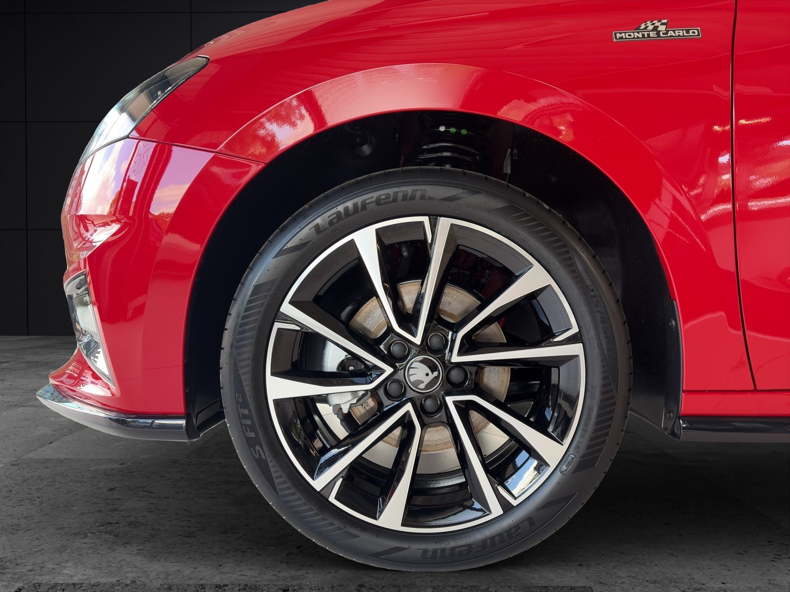 Fahrzeugabbildung SKODA Fabia Monte Carlo 1.5 TSI DSG LED ACC