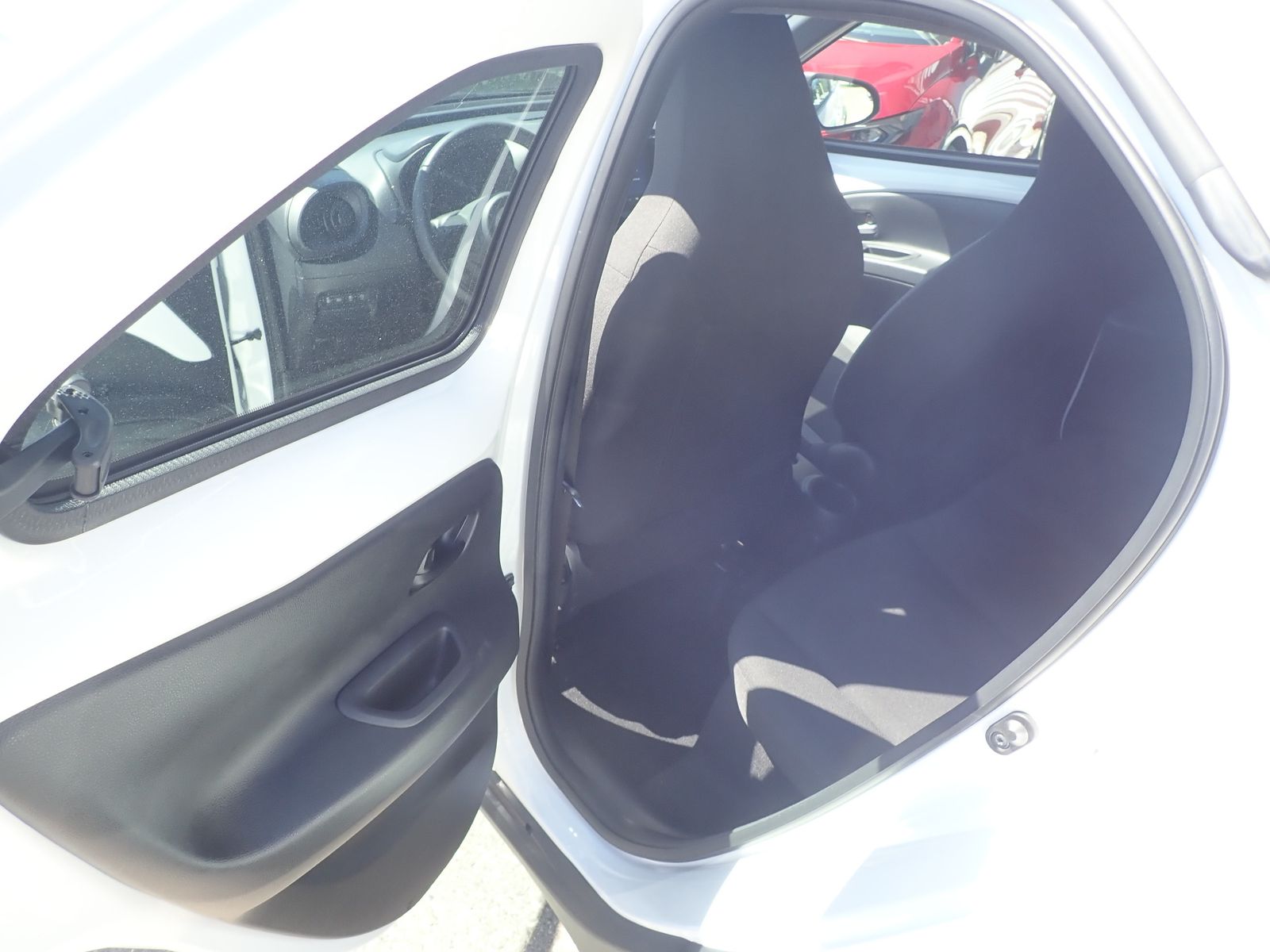 Fahrzeugabbildung Toyota Aygo X Play