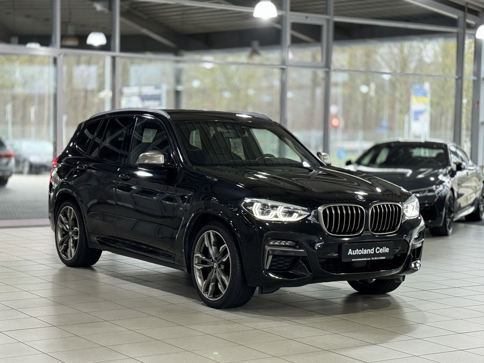 Fahrzeugabbildung BMW X3 M40i Kamera HUD DAB DisplKey Komfort 21Zoll