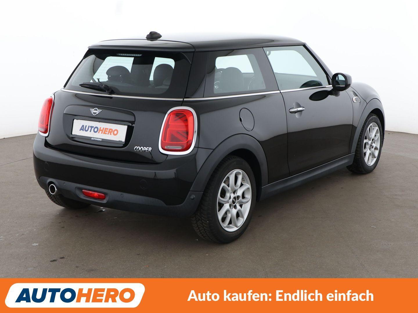 MINI Cooper Aut.*NAVI*LED*PDC*SHZ*KLIMA*TEMPO*