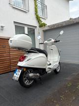Vespa PRIMAVERA 125 ABS LED Bestzustand Garagen Roller - Offers