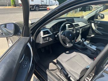 BMW 318 - 6