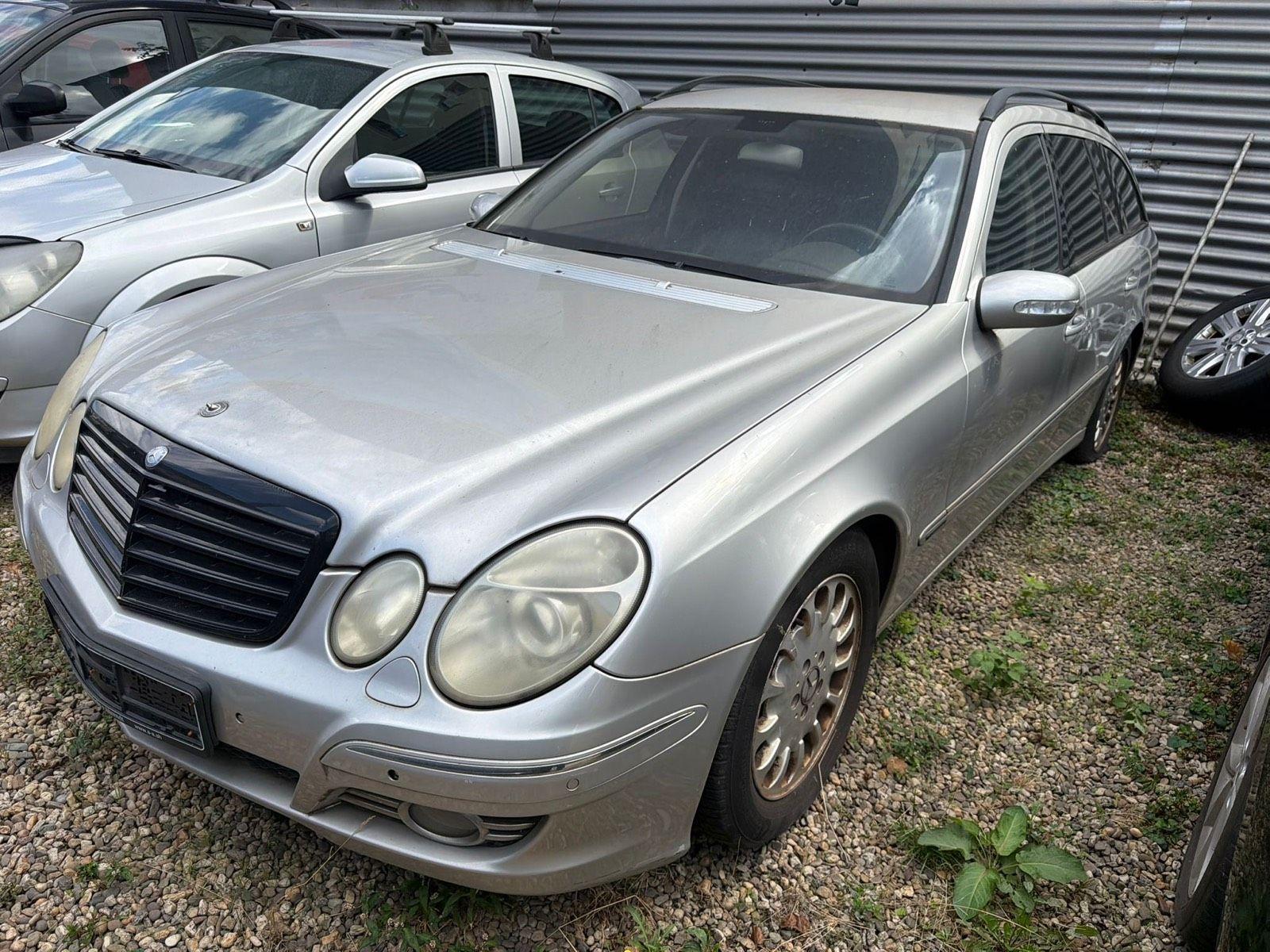 Mercedes-Benz E220, 2005
