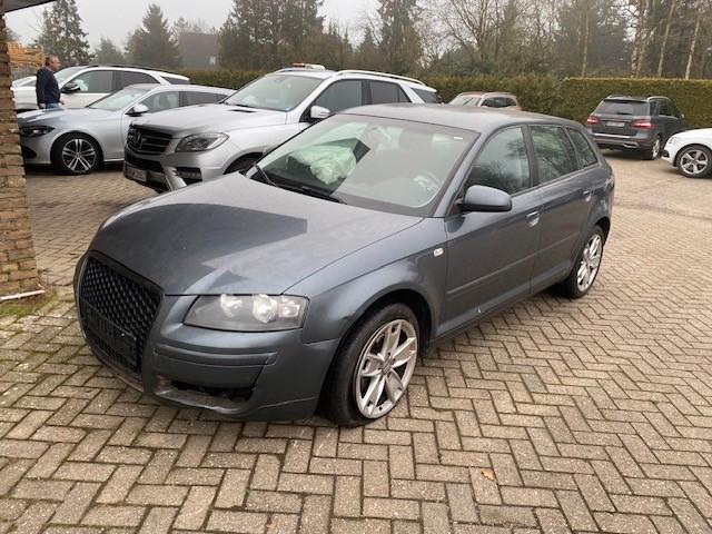 Audi A3 Sportback 2.0 FSI Attraction AUTOMATIC