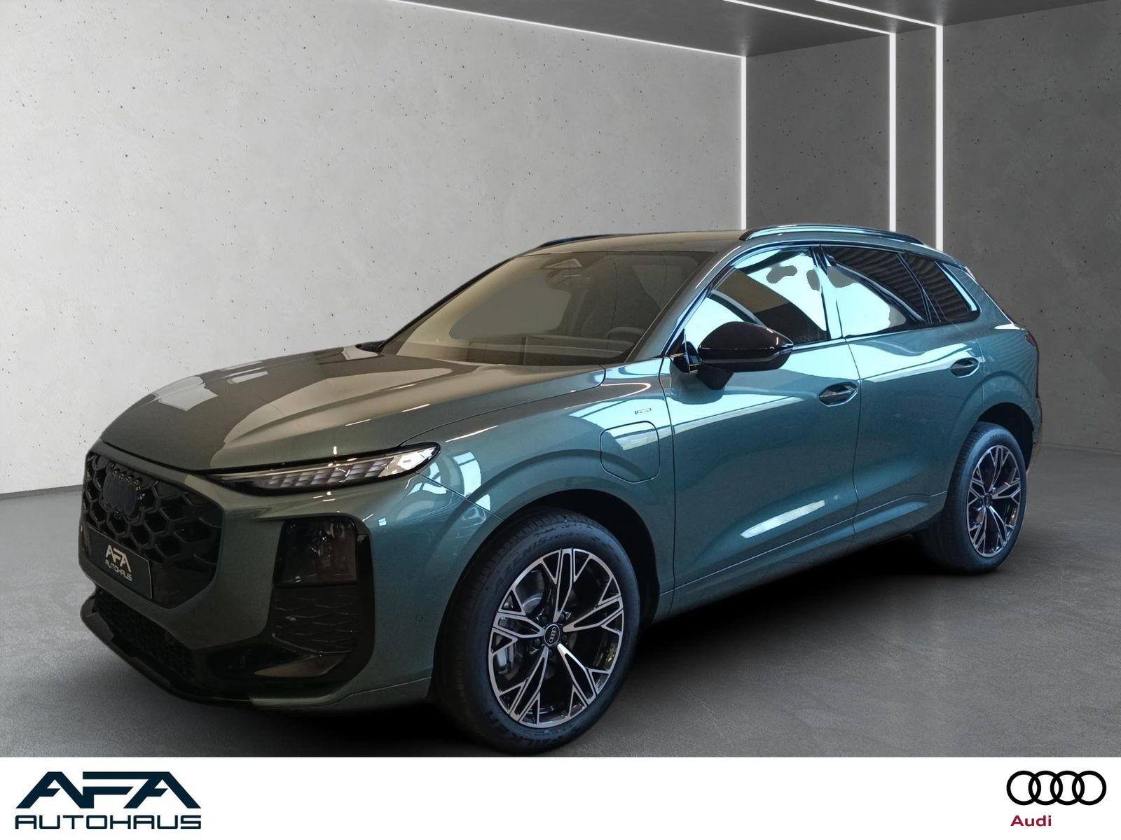 Audi Q3 SUV e-hybrid 200 kW S tronic *AHK*RFK*Klima* foto 1