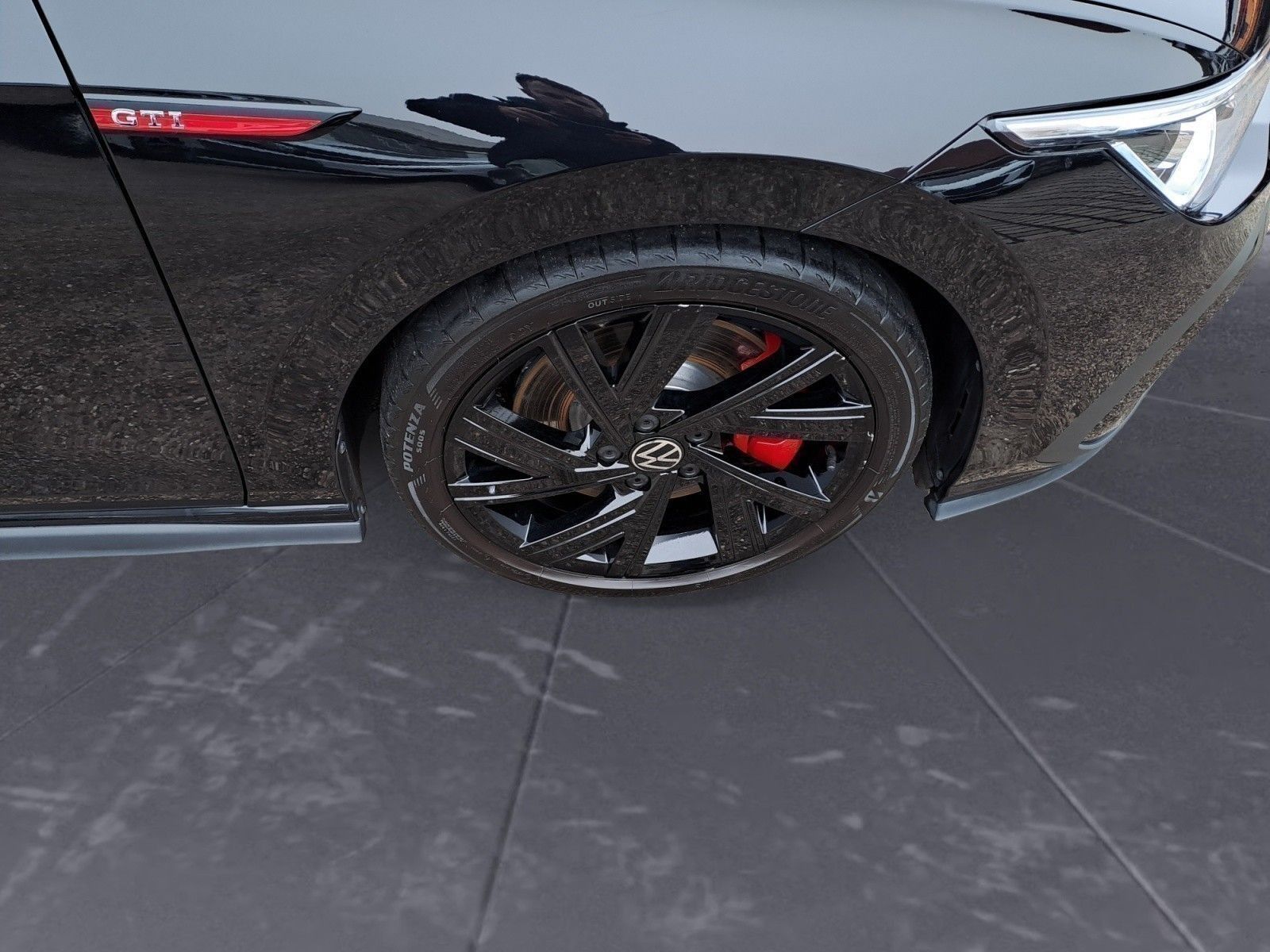 Volkswagen Golf - Bild 11