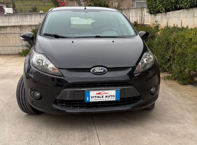 Ford Fiesta 1.4 TDCI 5 porte Titanium Euro 5