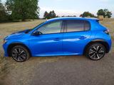 Peugeot e-208 136 GT (8-fach, inkl. Winterreifen) - scheckheftgepflegte Peugeot e-208
