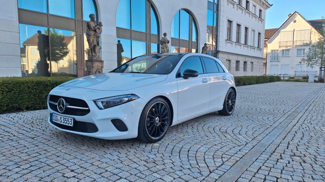 MERCEDES-BENZ A 220 d DCT -
