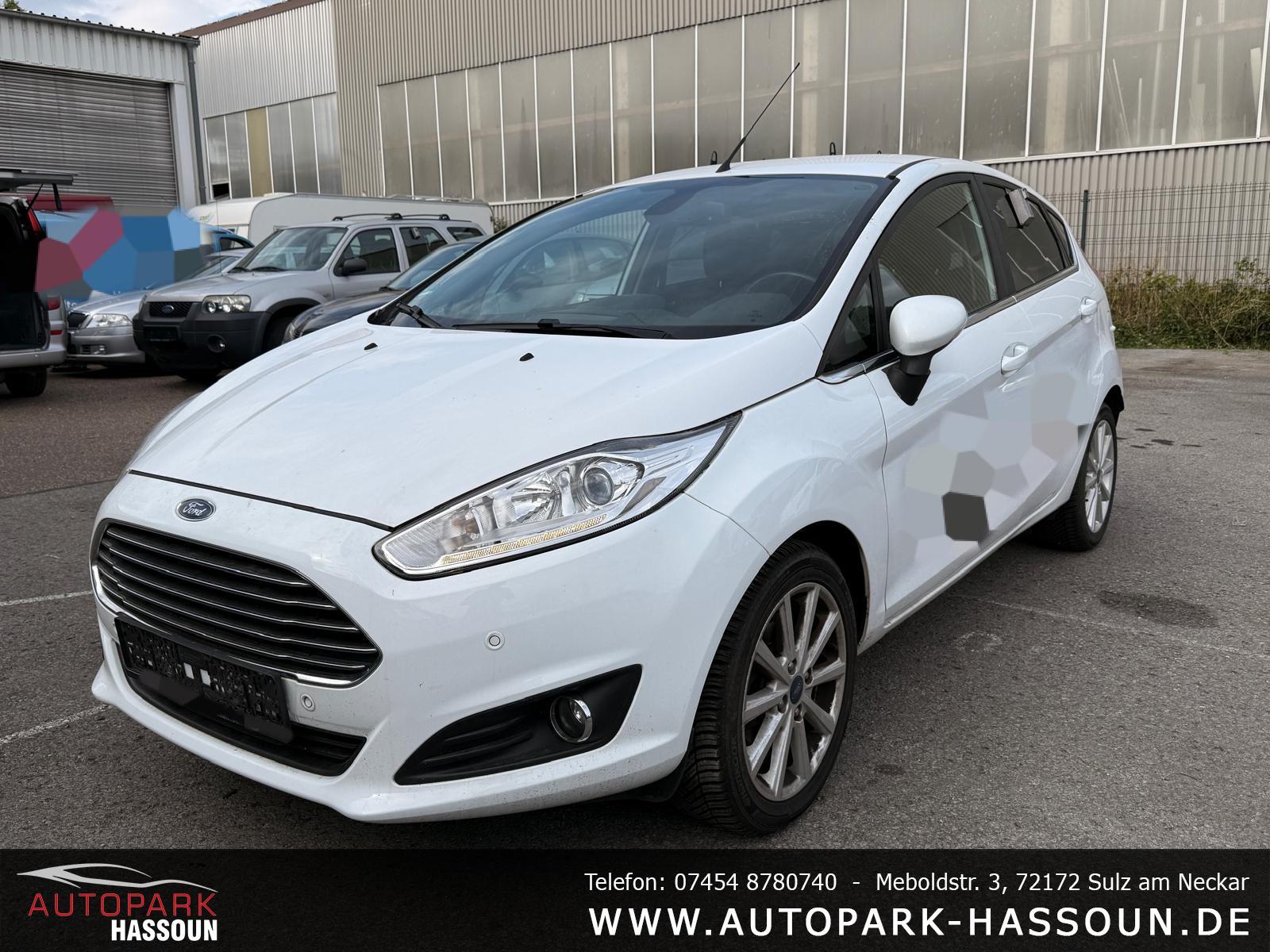 Ford Fiesta Titanium MOTORSCHADEN TÜV 05/28 Navi Klim