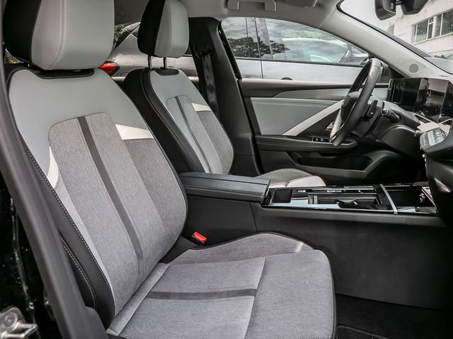 Opel Astra L Sports Tourer 1.5 Elegance Kamera
