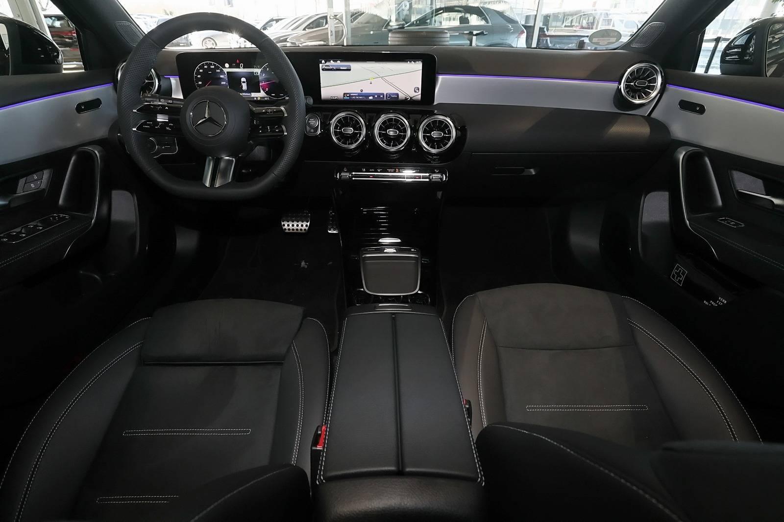 Mercedes-Benz A-Class AMG MBUX+360°+M-LED+Pano+Night+Totwink+DAB, миниатюра 5