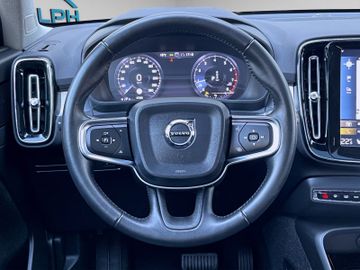 Volvo XC40 - 12