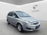 Opel Zafira B Cosmo / NAVI / XENON / PANO / 7-Sitzer - Opel Zafira mit Diesel-Antrieb: Kombi, Schaltgetriebe